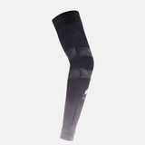 FLOKY SLEEVE AGUSTIN TAPIA - SORT (1 STK PAKKE)